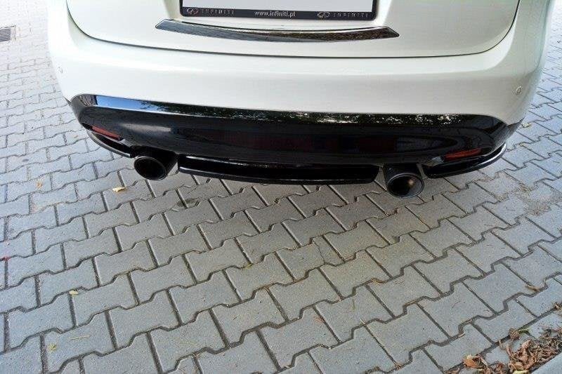 Splitter trasero para Infiniti QX70