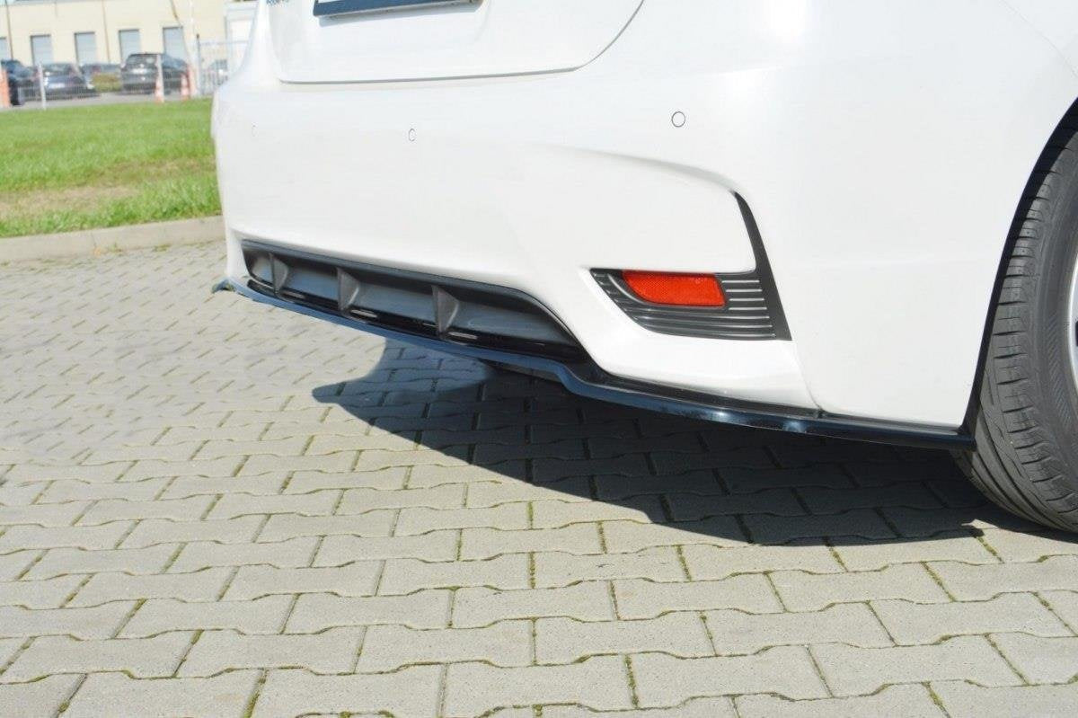 Splitter trasero para Lexus CT Mk1 Facelift (without vertical bars)
