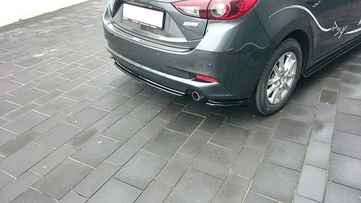 Splitter trasero para Mazda 3 BM (Mk3) Facelift (without vertical bars)