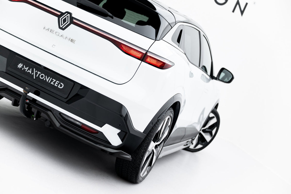 Splitter trasero central (con barras verticales) para Renault Megane E-Tech Electric Mk1