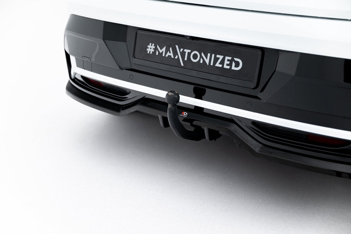 Splitter trasero central (con barras verticales) para Renault Megane E-Tech Electric Mk1