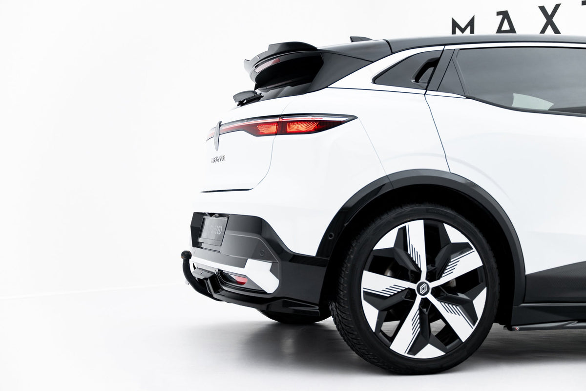 Splitter trasero central (con barras verticales) para Renault Megane E-Tech Electric Mk1