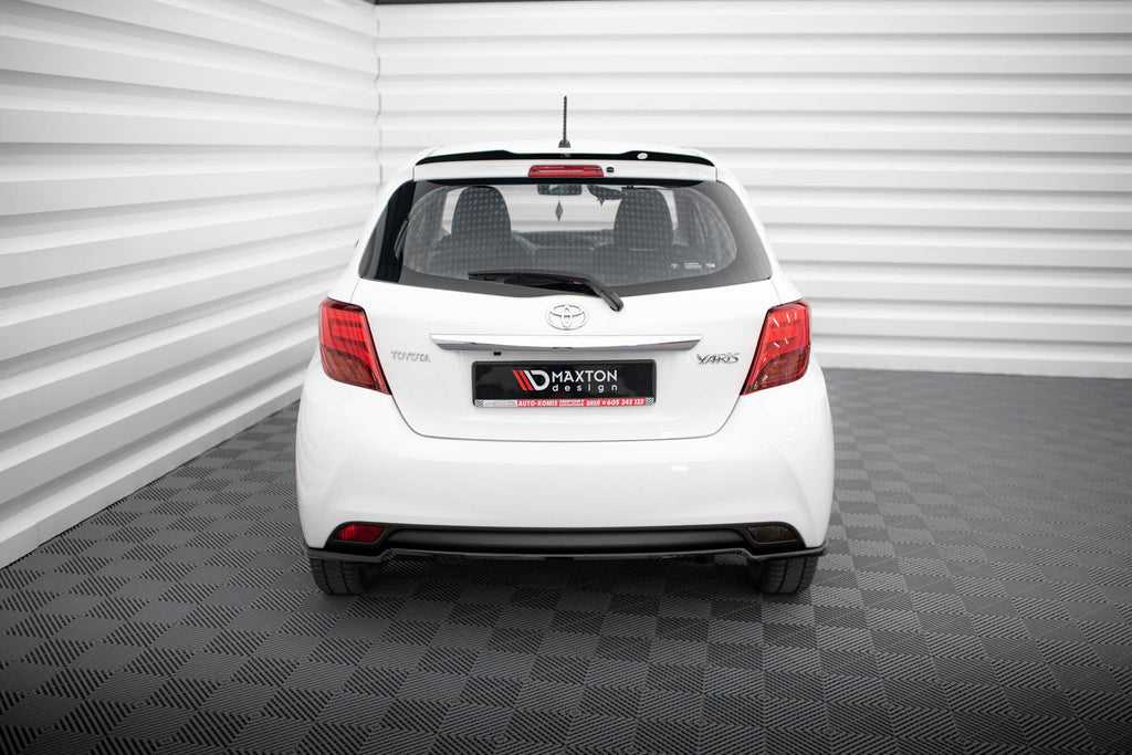 Splitter trasero para Toyota Yaris Mk3 Facelift