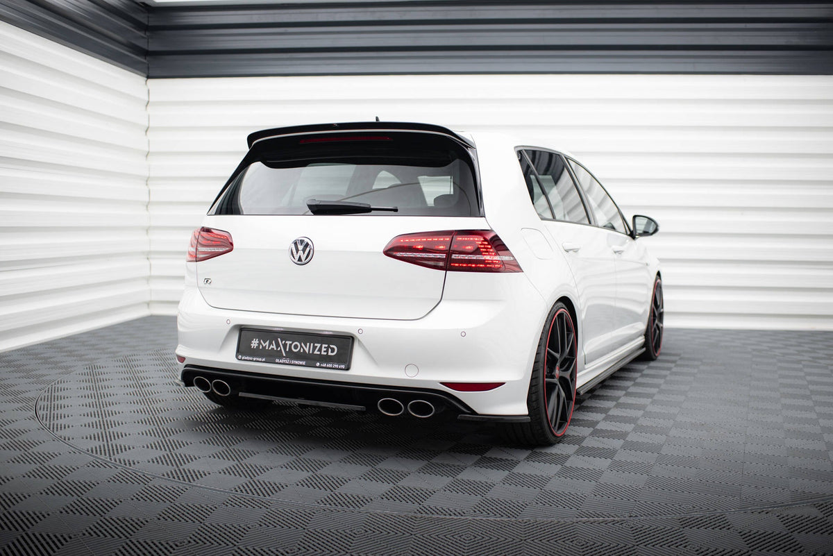 Splitter trasero para Volkswagen Golf Mk7 R (with vertical bars)