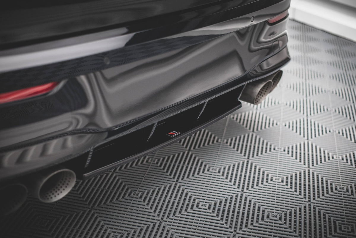Splitter trasero para Volkswagen Golf R Hatchback Mk8 / Mk8 Facelift