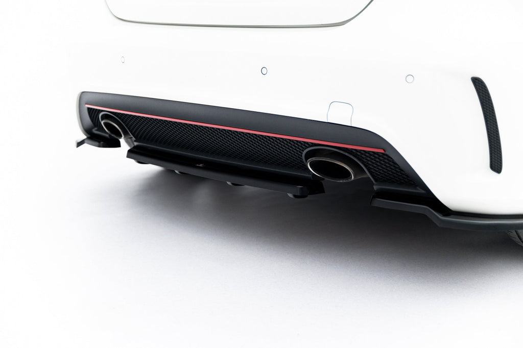 Splitter trasero (con barras verticales) para Mercedes-Benz W176 AMG-LINE