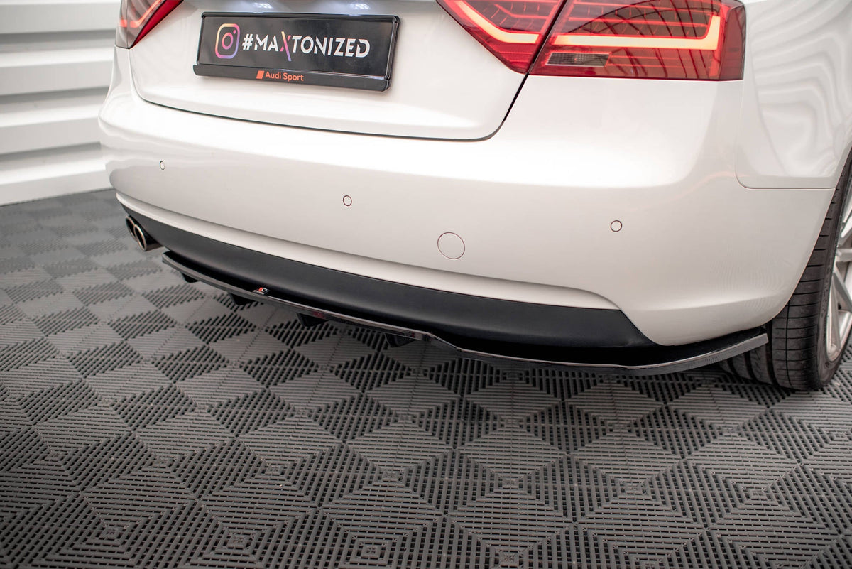 Splitter trasero (con barras verticales) para Audi A5 Coupe 8T Facelift