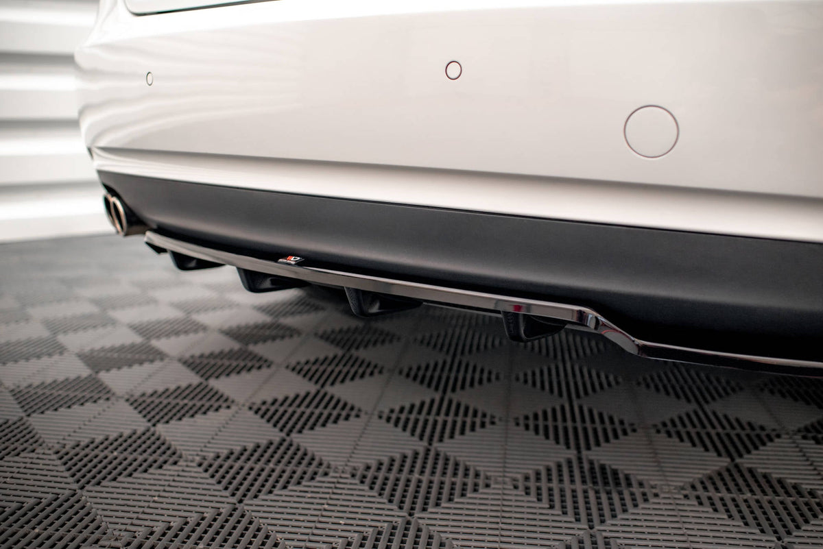 Splitter trasero (con barras verticales) para Audi A5 Coupe 8T Facelift
