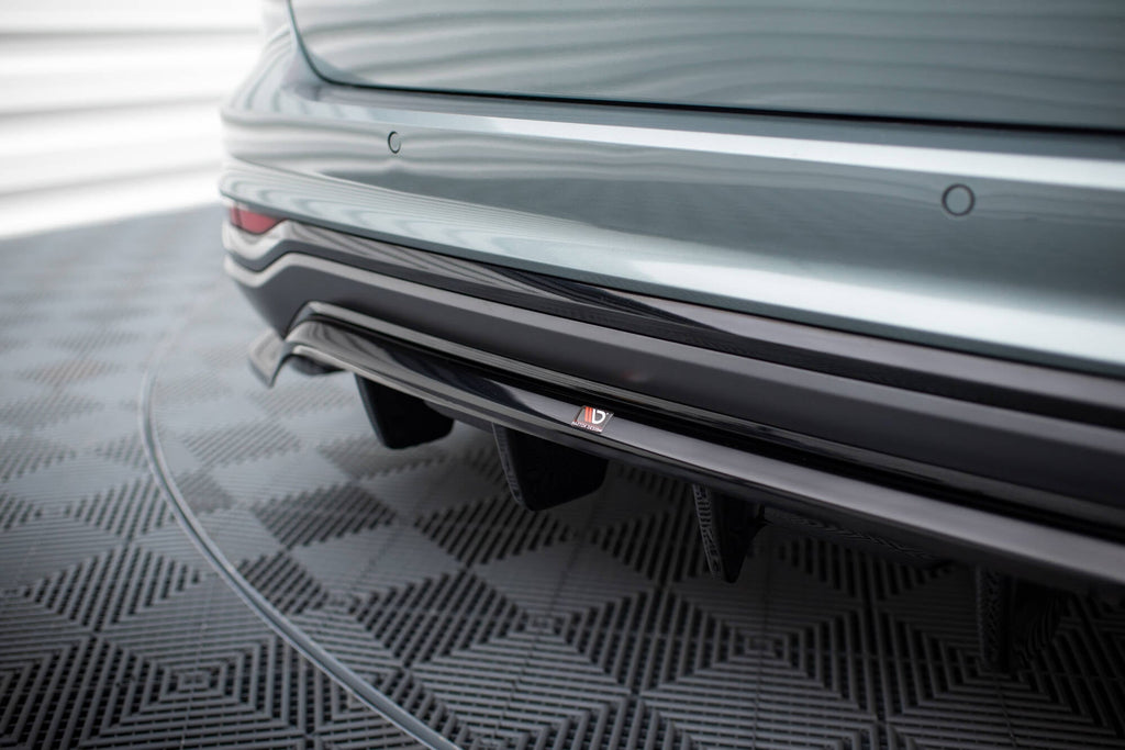 Splitter trasero (con barras verticales) para Audi A6 Allroad C8