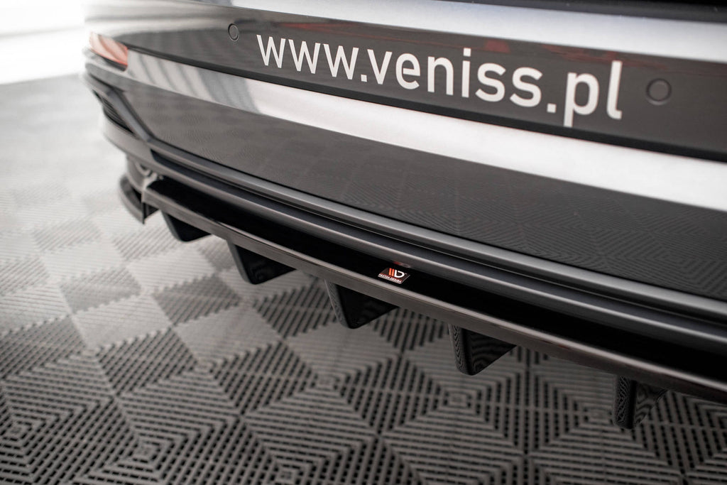 Splitter trasero (con barras verticales) para Audi Q3 S-Line SUV F3