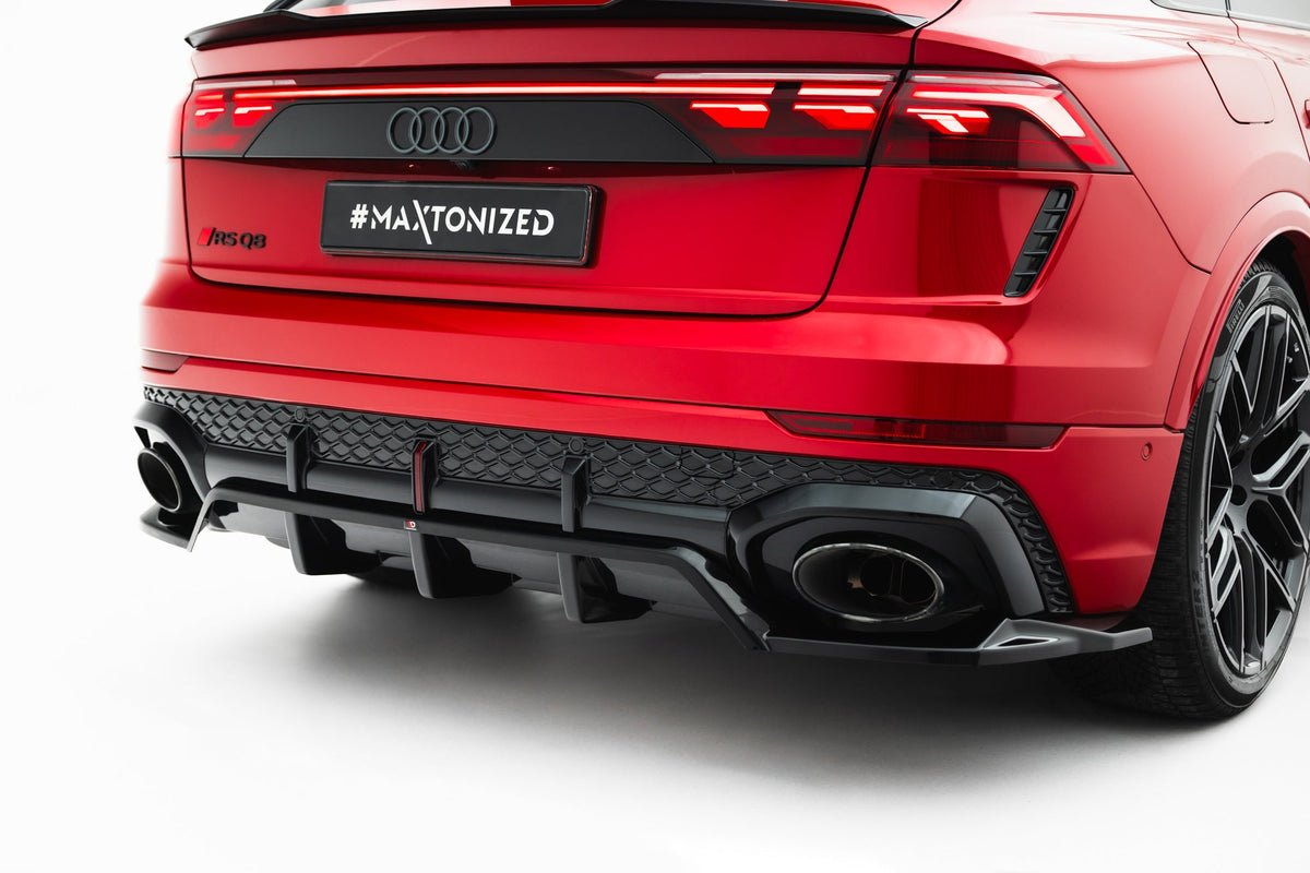 Splitter trasero (con barras verticales) para Audi RSQ8 Mk1 Facelift