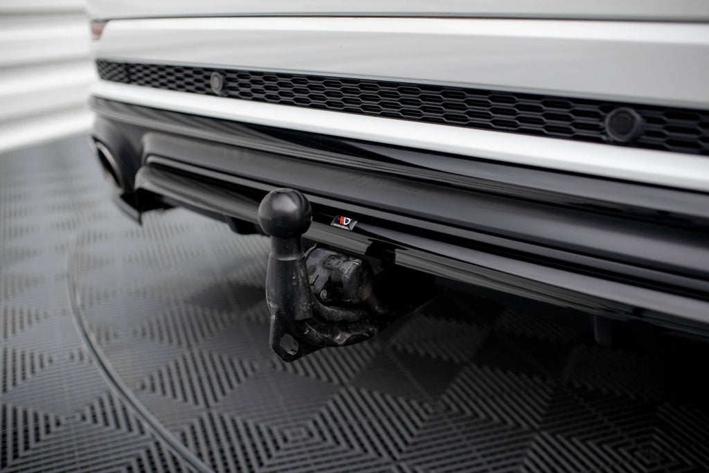 Splitter trasero (con barras verticales) para Audi SQ8 Mk1