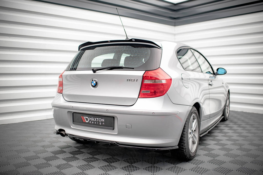 Splitter trasero (con barras verticales) para BMW 1 E81 Facelift