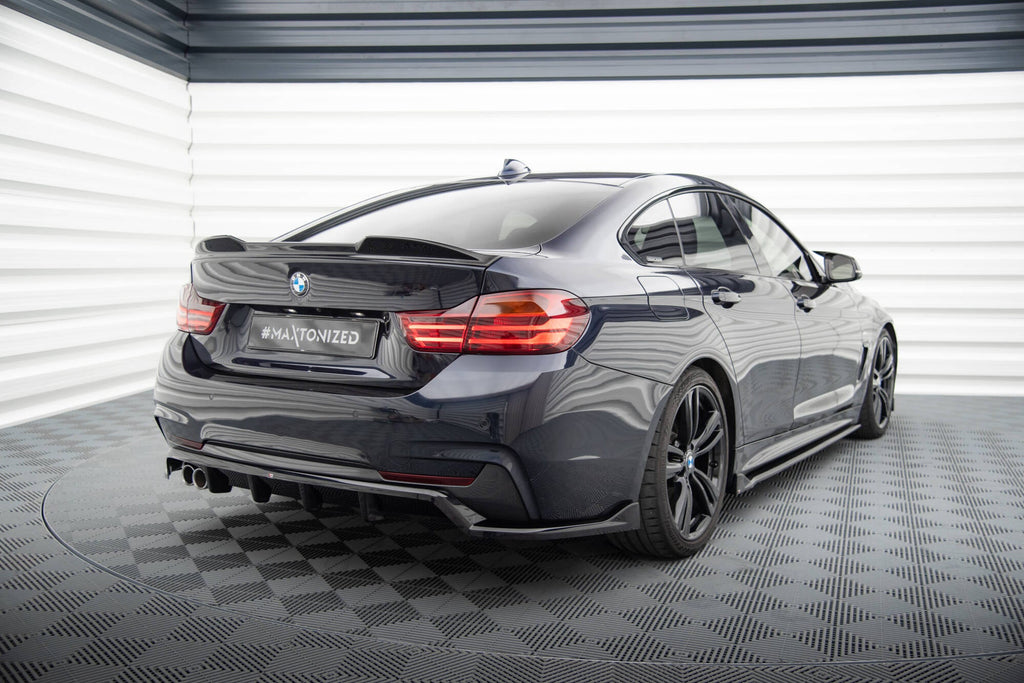 Splitter trasero (con barras verticales) para BMW 4 Coupe / Gran Coupe / Cabrio M-Pack F32 / F36 / F33