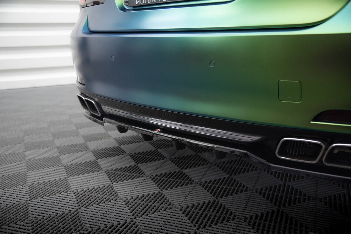 Splitter trasero (con barras verticales) para BMW 7 F01