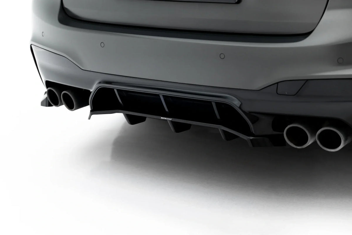 Splitter trasero (con barras verticales) para BMW M5 F90 / F90 Facelift