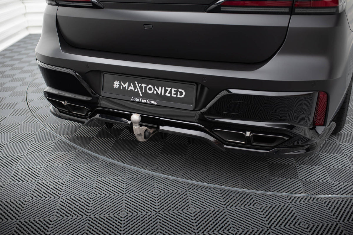 Splitter trasero (con barras verticales) V.1 para BMW M760e G70