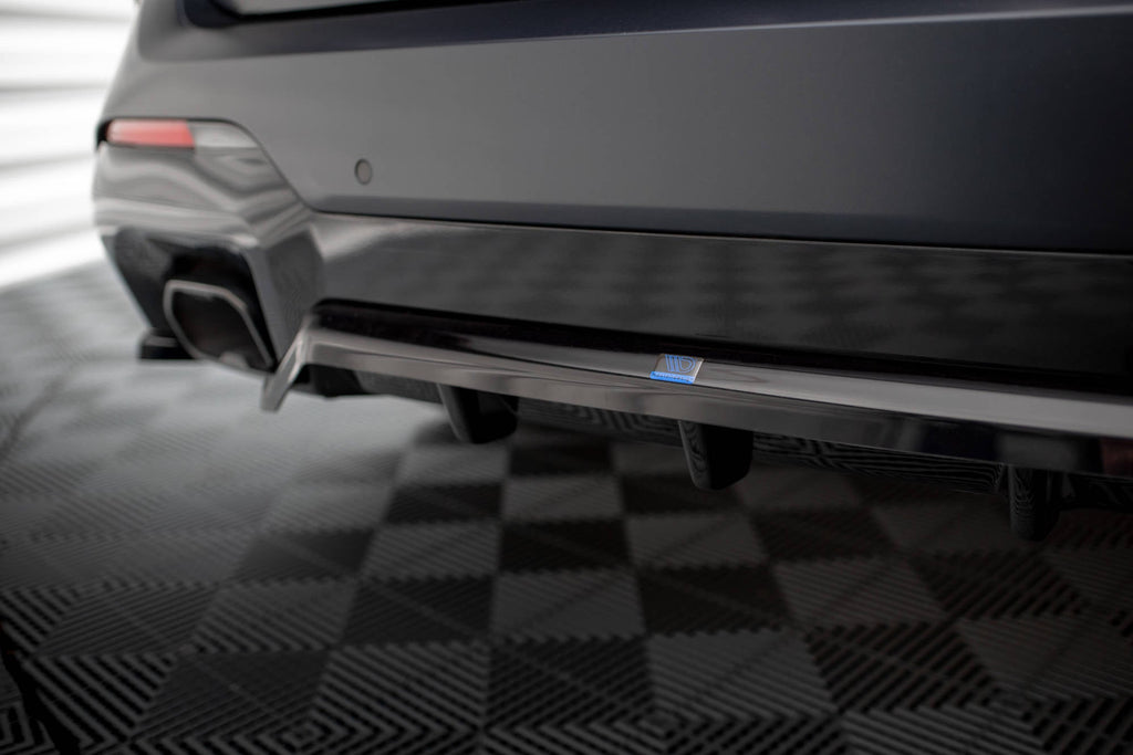 Splitter trasero (con barras verticales) para BMW X3 M-Pack G01 Facelift