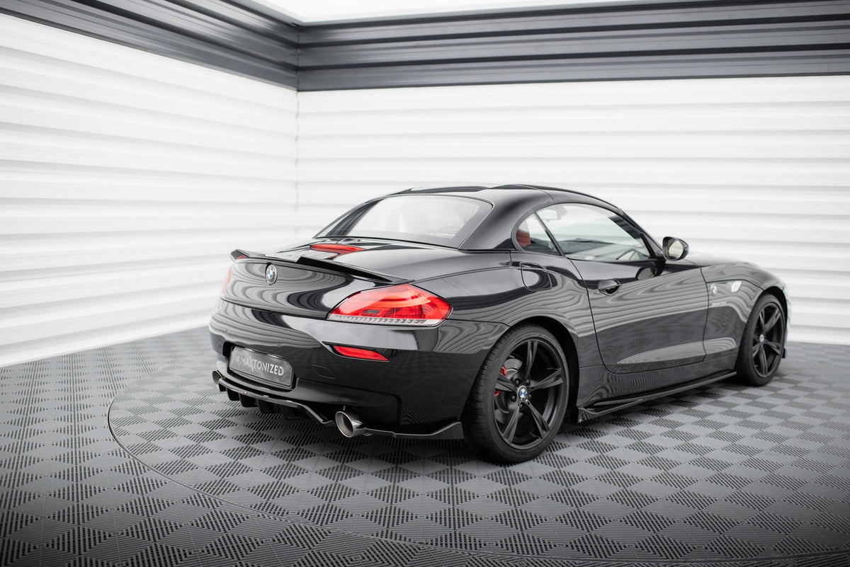 Splitter trasero (con barras verticales) V.1 para BMW Z4 M-Pack E89 Facelift