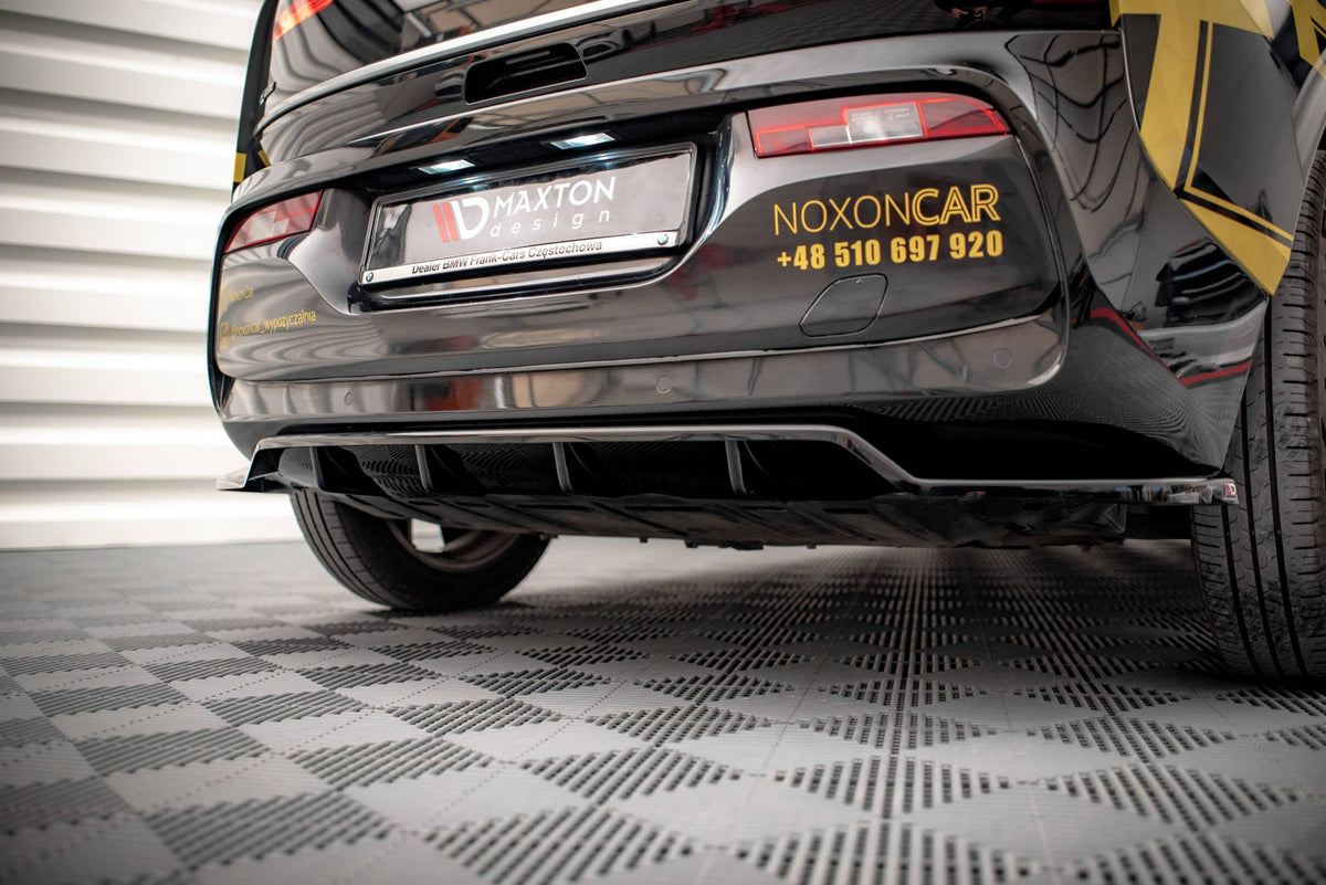 Splitter trasero (con barras verticales) para BMW i3 Mk1 Facelift