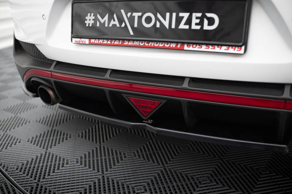 Splitter trasero (con barras verticales) para Hyundai I30 N Mk3 Fastback