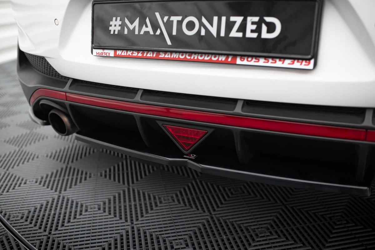 Splitter trasero (con barras verticales) para Hyundai I30 N Mk3 Fastback