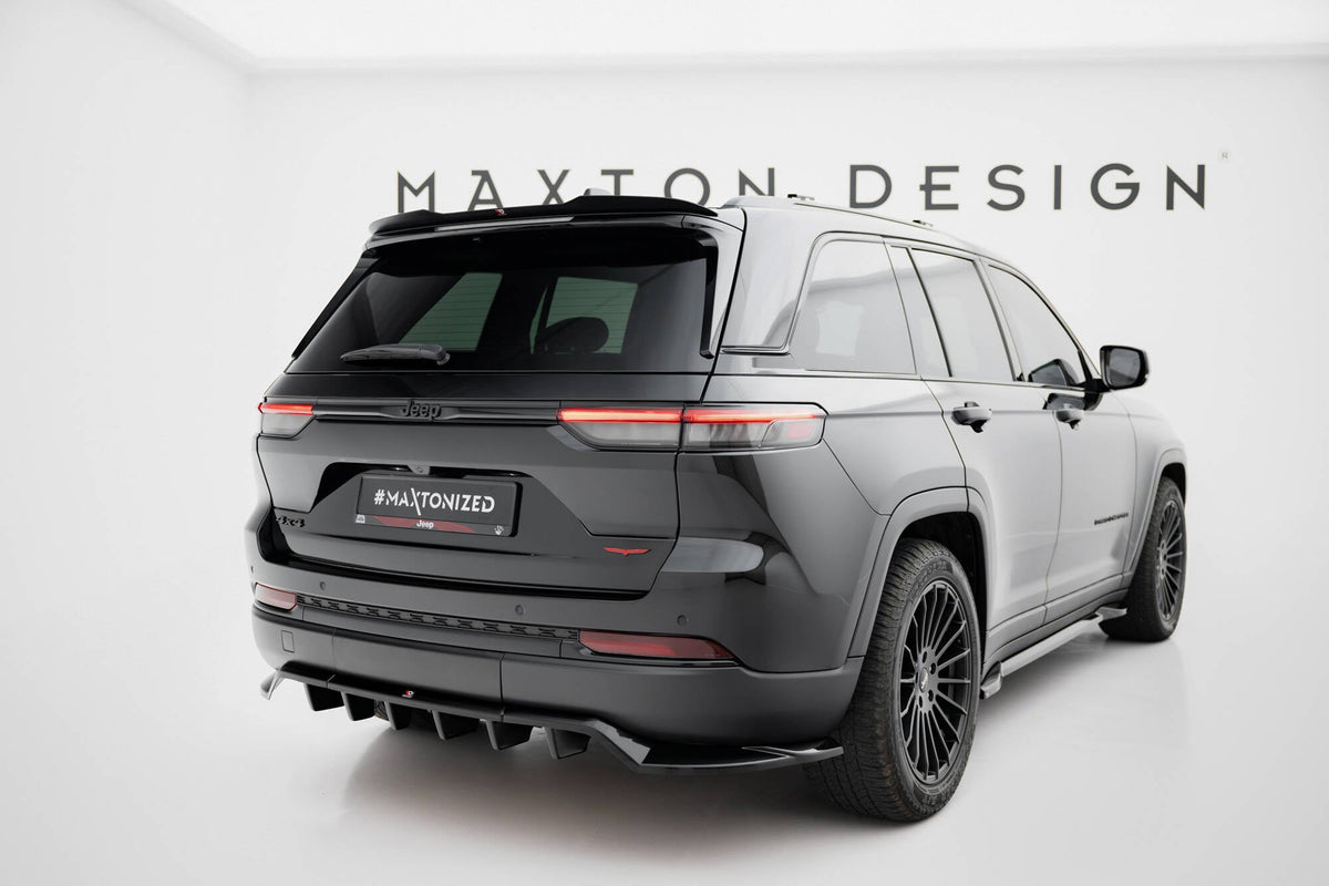 Splitter trasero (con barras verticales) para Jeep Grand Cherokee Mk5
