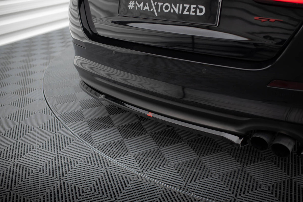 Splitter trasero (con barras verticales) para Kia Optima Mk3