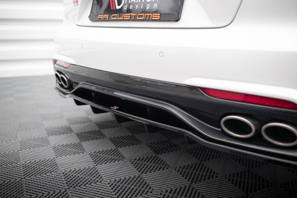 Splitter trasero (con barras verticales) para Kia Stinger Mk1
