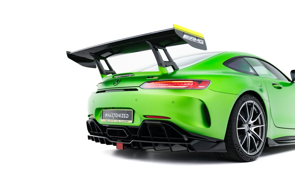 Splitter trasero (con barras verticales) + LED para Mercedes-AMG GT R C190 Facelift