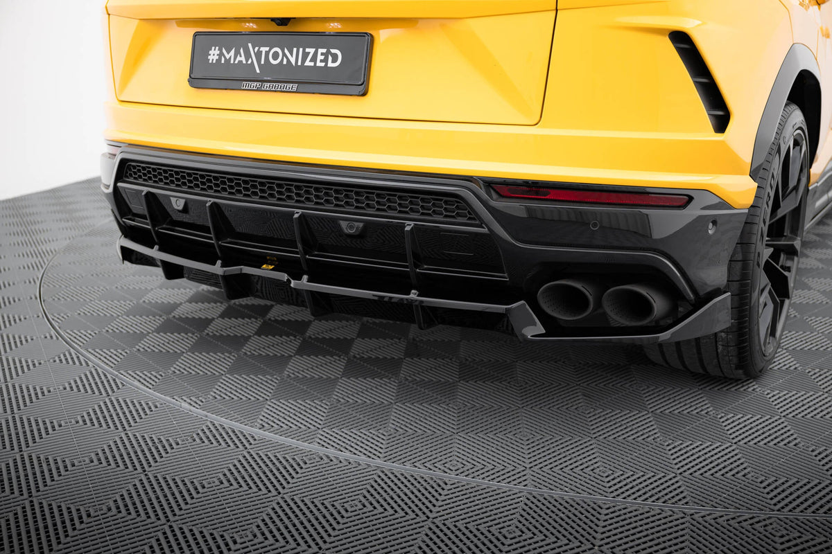 Splitter trasero (con barras verticales) para Lamborghini Urus Mk1
