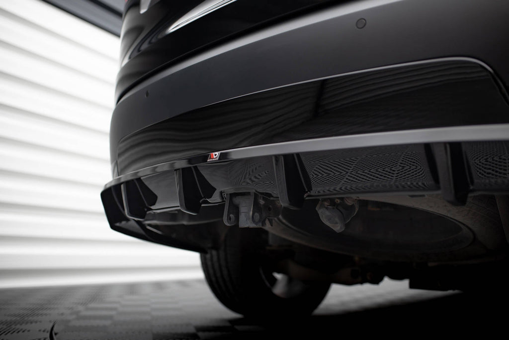 Splitter trasero (con barras verticales) para Land Rover Discovery HSE Mk5
