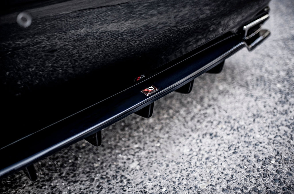 Splitter trasero (con barras verticales) para Leuxs LS Mk4 Facelift