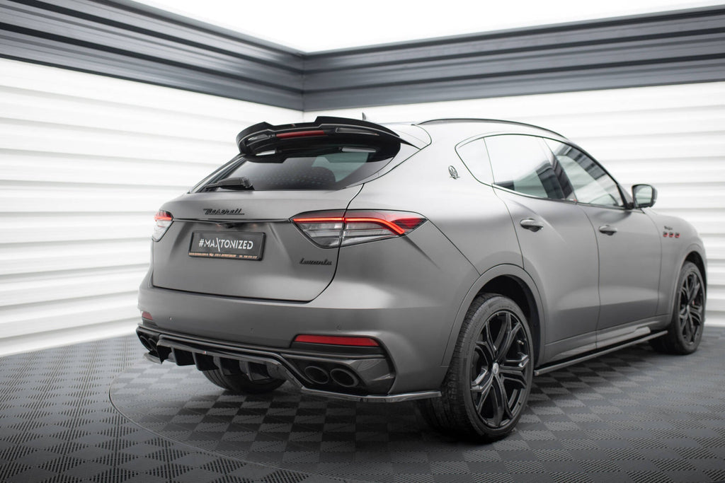 Splitter trasero (con barras verticales) para Maserati Levante Trofeo Mk1