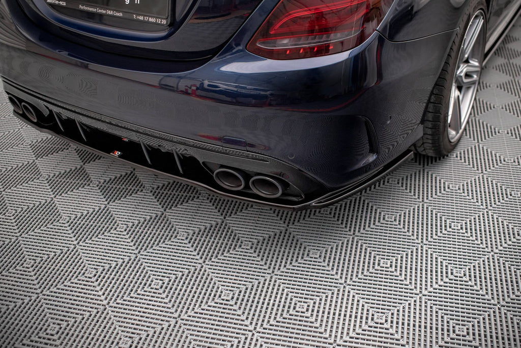 Splitter trasero (con barras verticales) para Mercedes-AMG C 43 Sedan W205 Facelift