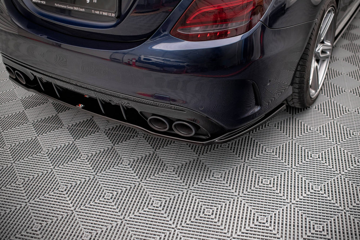 Splitter trasero (con barras verticales) para Mercedes-AMG C 43 Sedan W205 Facelift