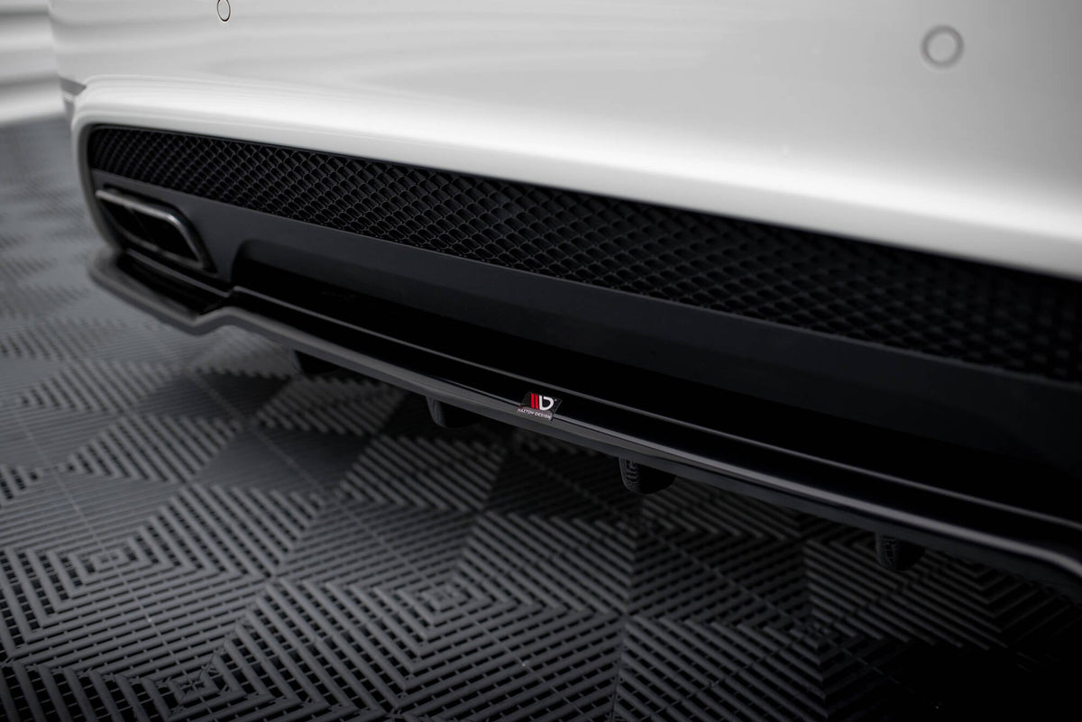 Splitter trasero (con barras verticales) para Mercedes-Benz A45 AMG W176