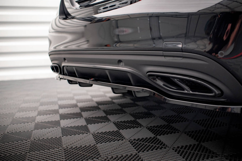 Splitter trasero (con barras verticales) para Mercedes-Benz C AMG-Line W205 Facelift