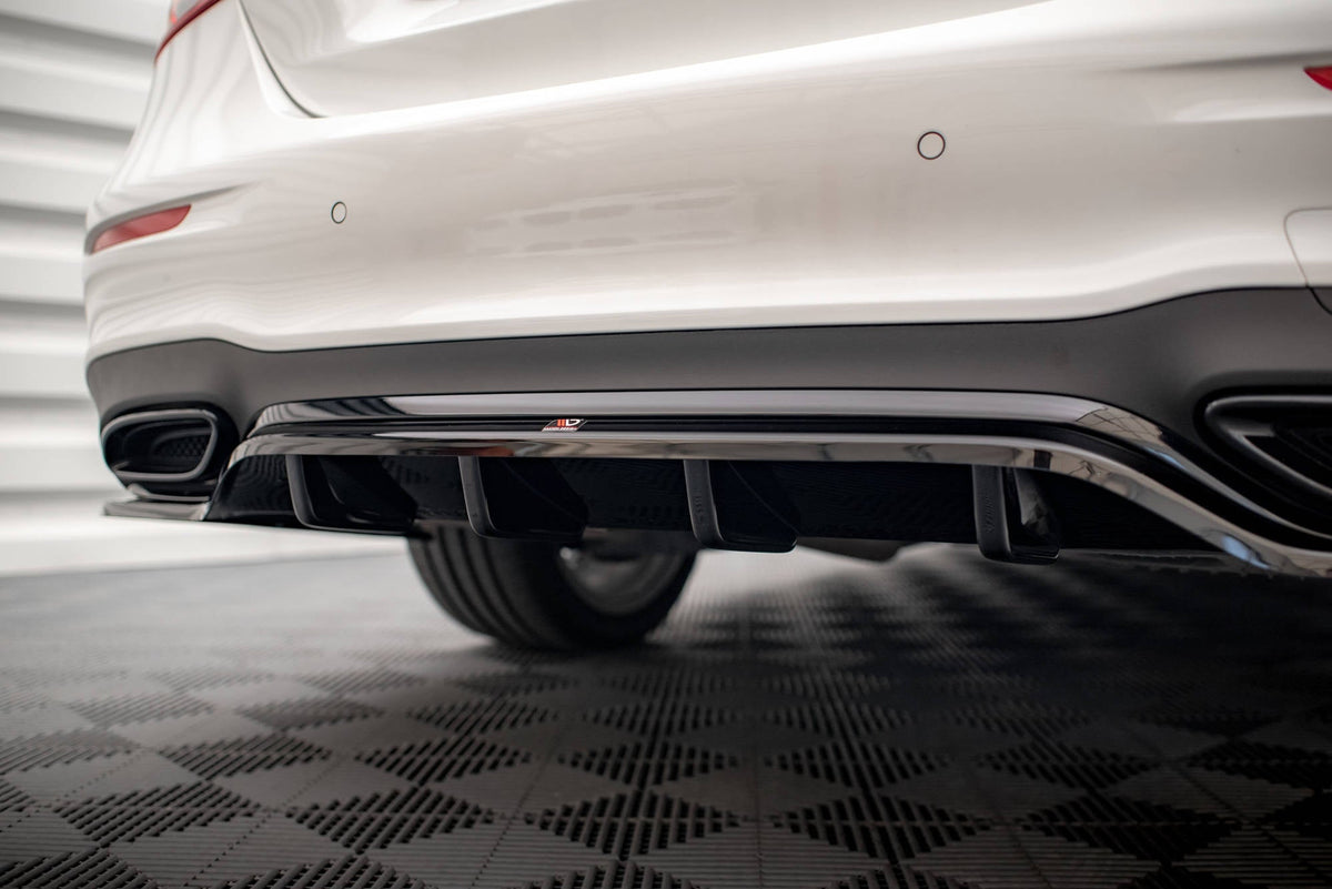 Splitter trasero (con barras verticales) para Mercedes-Benz E AMG-Line Sedan W213 Facelift