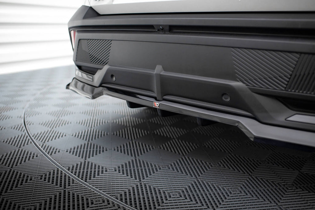 Splitter trasero (con barras verticales) para Peugeot 408 Mk1