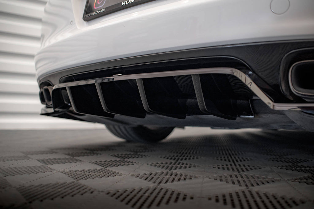 Splitter trasero (con barras verticales) para Porsche Panamera Turbo 970