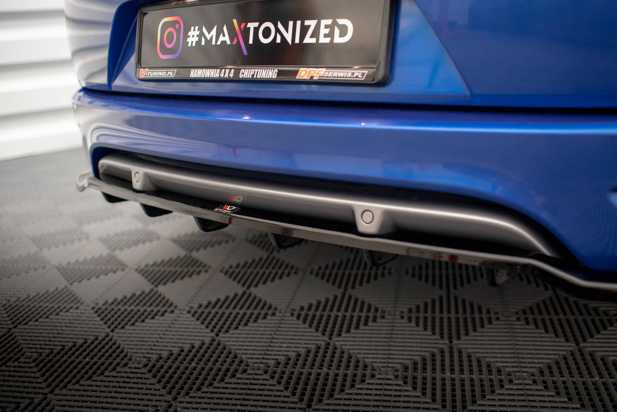 Splitter trasero (con barras verticales) para Renault Megane GT Line Grandtour Mk3 Facelift