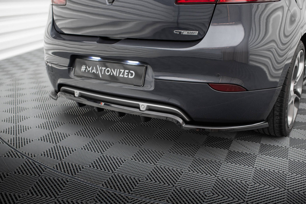 Splitter trasero (con barras verticales) para Renault Megane GT Mk3 Facelift