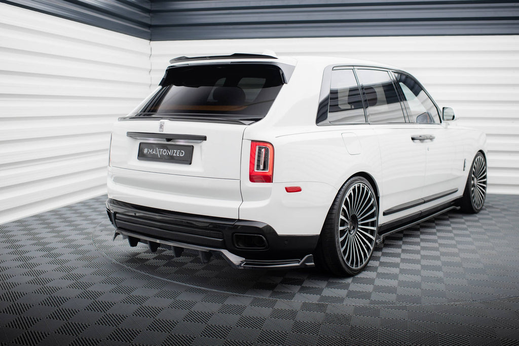 Splitter trasero (con barras verticales) para Rolls Royce Cullinan