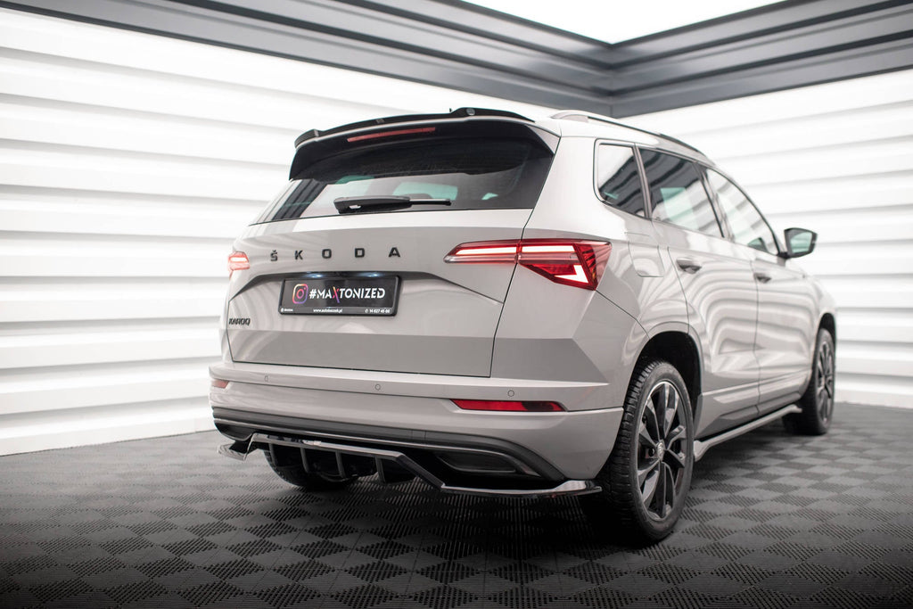 Splitter trasero (con barras verticales) para Skoda Karoq Sportline Mk1 Facelift