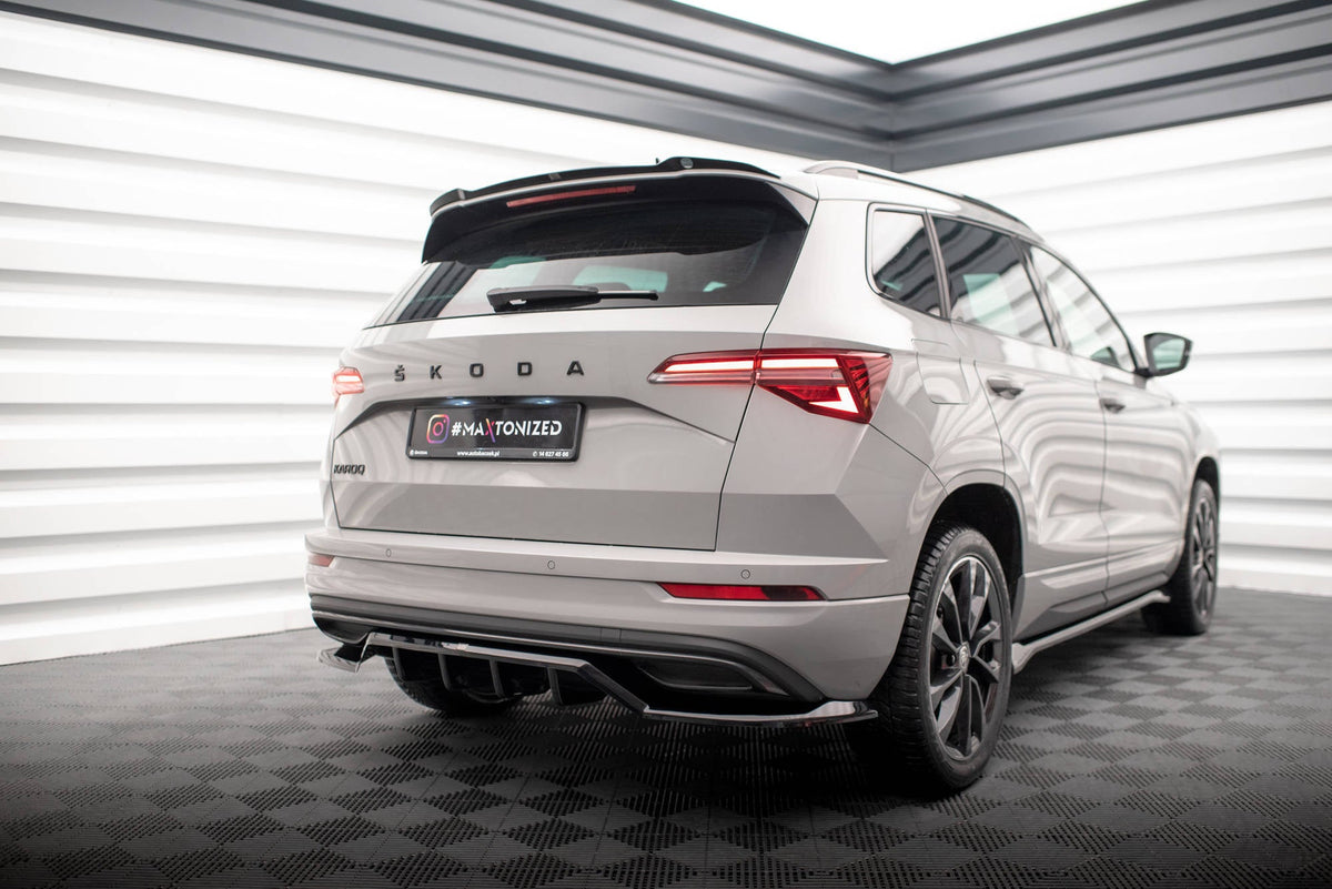 Splitter trasero (con barras verticales) para Skoda Karoq Sportline Mk1 Facelift