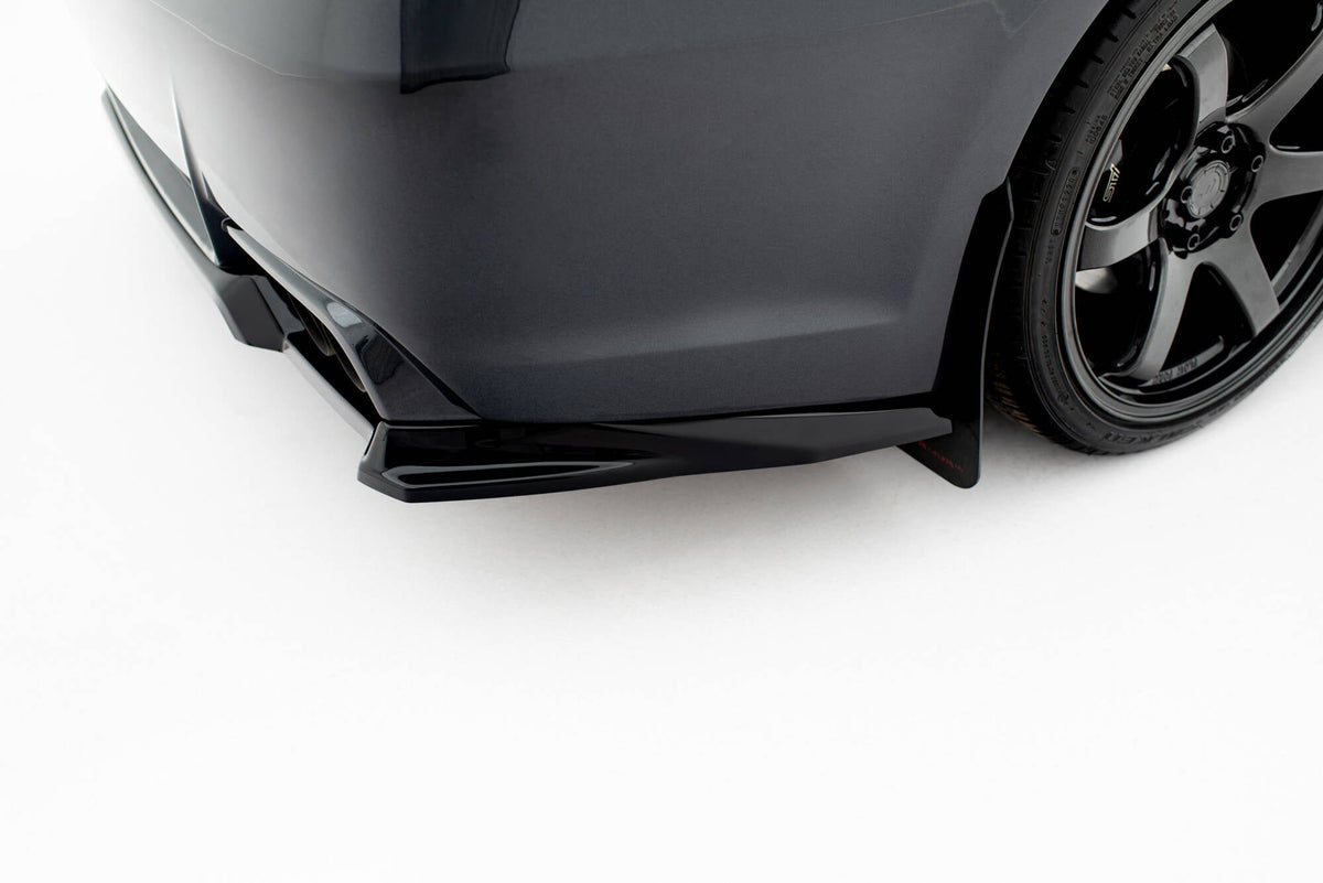 Splitter trasero (con barras verticales) para Subaru Impreza WRX STI Mk3 Facelift