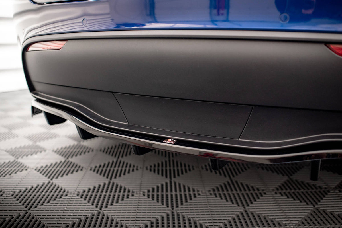 Splitter trasero (con barras verticales) para Tesla Model Y