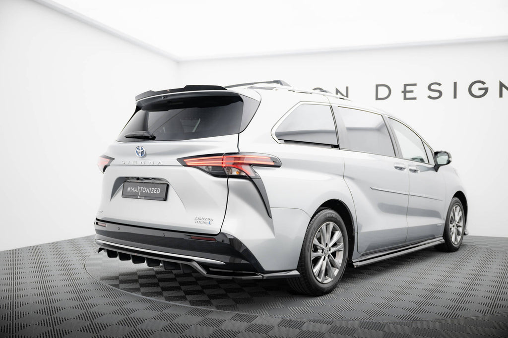 Splitter trasero (con barras verticales) para Toyota Sienna Mk4