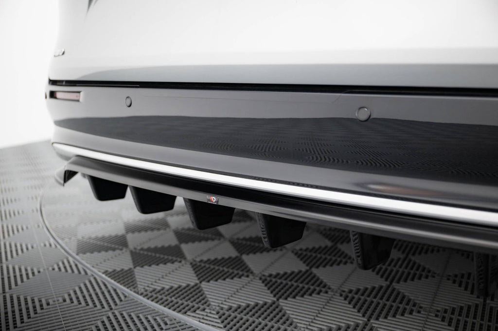 Splitter trasero (con barras verticales) para Toyota Sienna Mk4